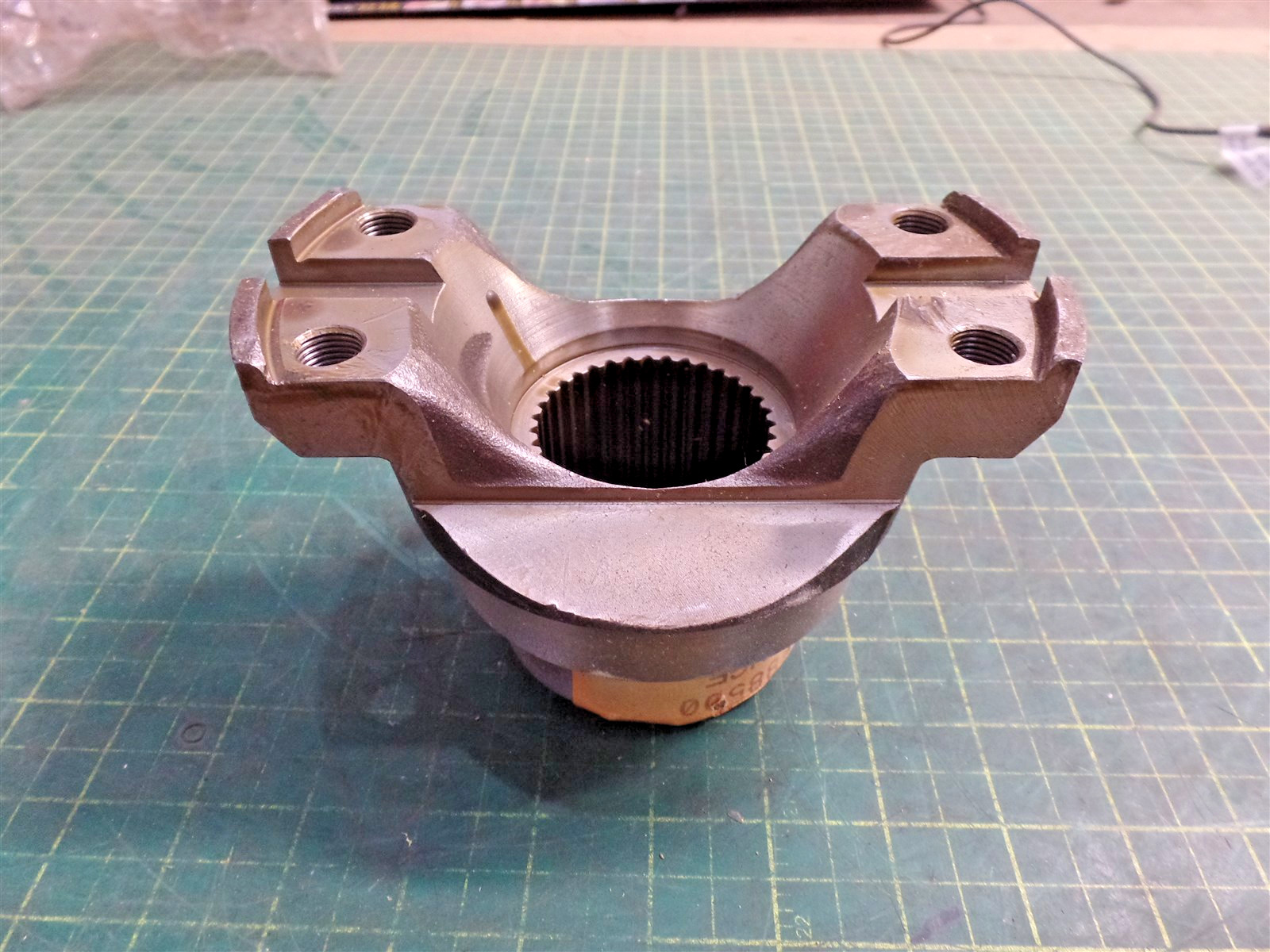 GENUINE TROJAN O&K / TEREX 10847588500 FLANGE ASSEMBLY 10-847588500 35 SPLINE