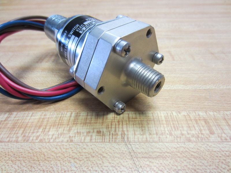 ITT Neo-Dyn 115P1C3-420 Pressure Switch 115P1C3420