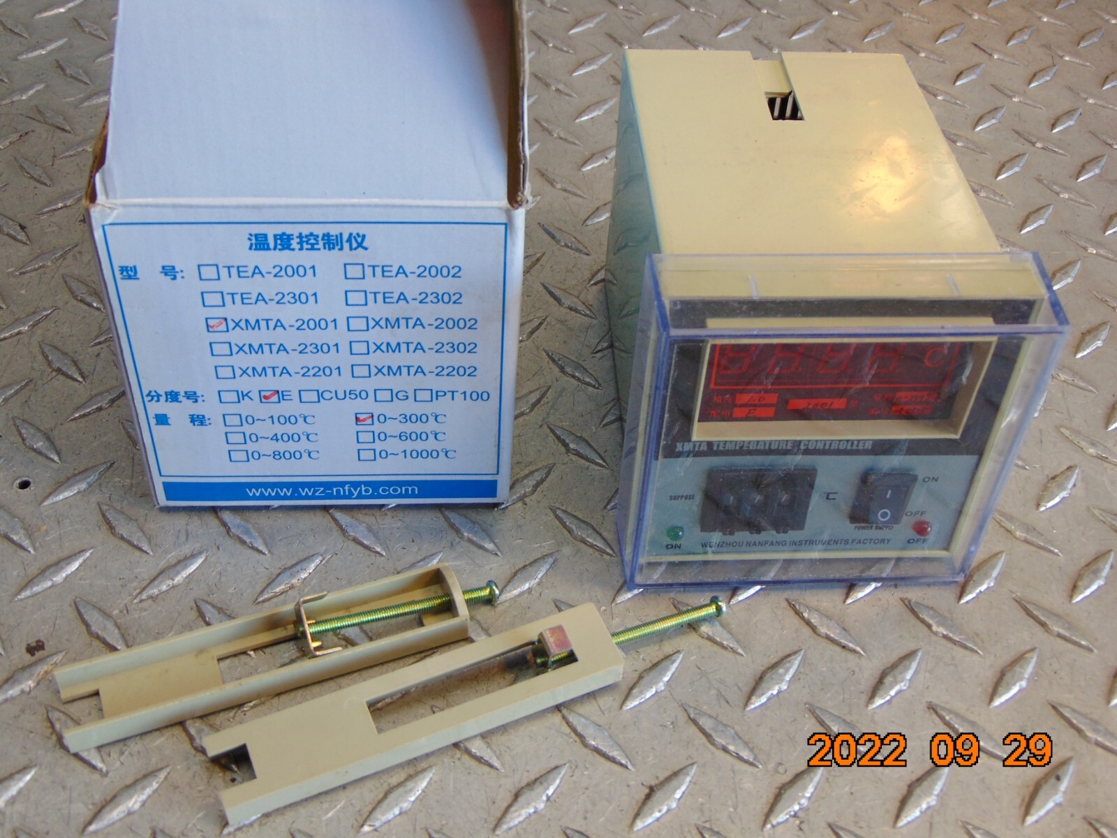 NEW WENZHOU NANFANG XMTA-2001 TEMPERATURE CONTROLLER