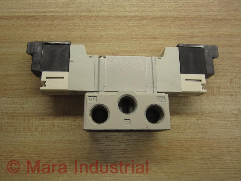 SMC VQZ1251-6M0 Solenoid Valve
