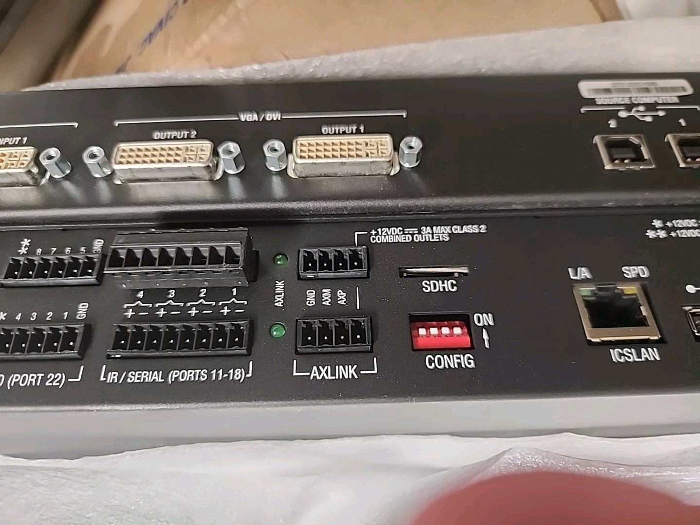 ^ AMX Netlink TPI-PRO-2DVI + Amx -nx3200