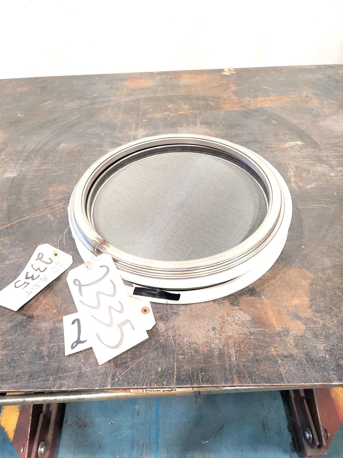 18” SCREENS FOR ROUND SEPARATOR STAINLESS SWECO KASON