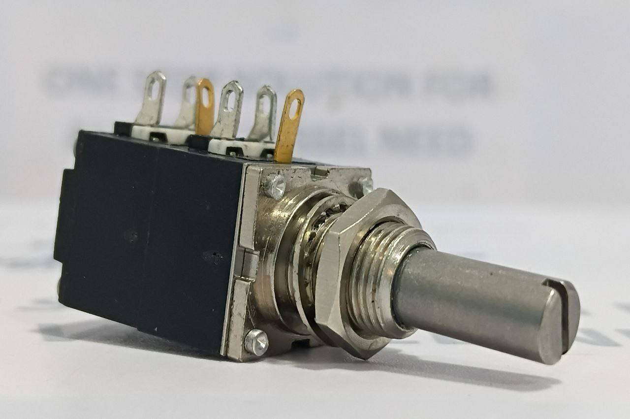 Allen Bradley 70D1N056S102W MOD POT Potentiometer W-1K-OHM Mexico 9002