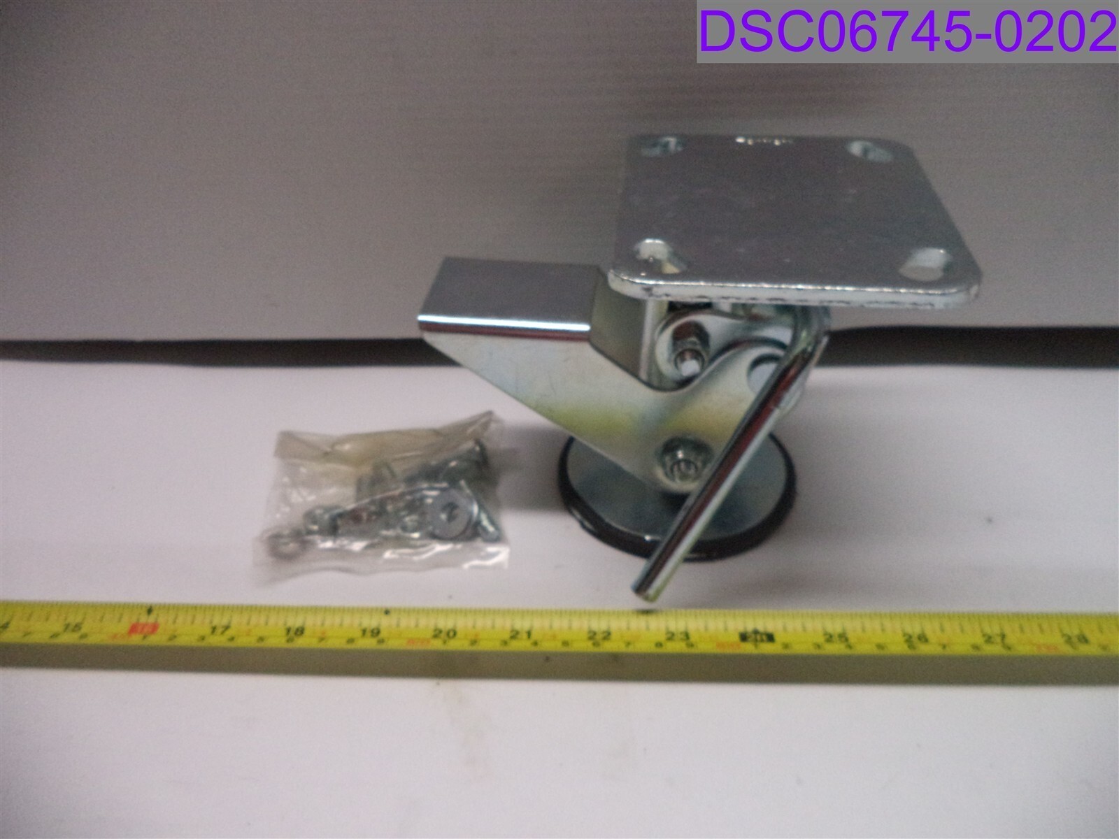 Stand/Leg 3-5/8″ Base, 4-5/8″ Tall, 4-1/2″ x 4″ Plate, 3-1/2″ & 2-3/4″ Holes