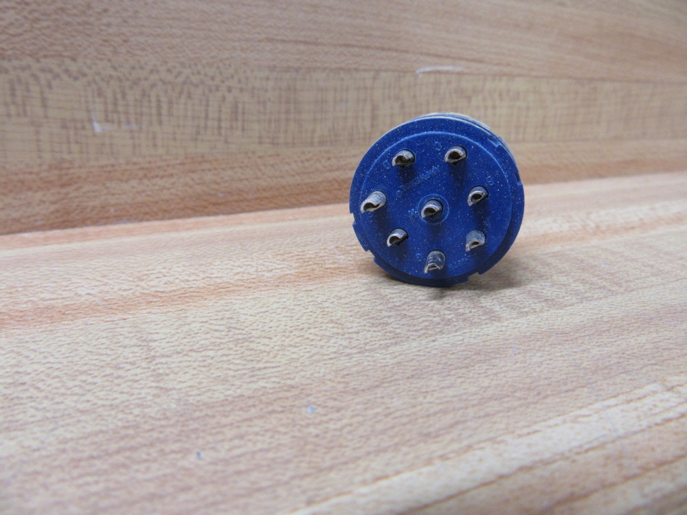 Amphenol 9722-18P Insert 2218PF