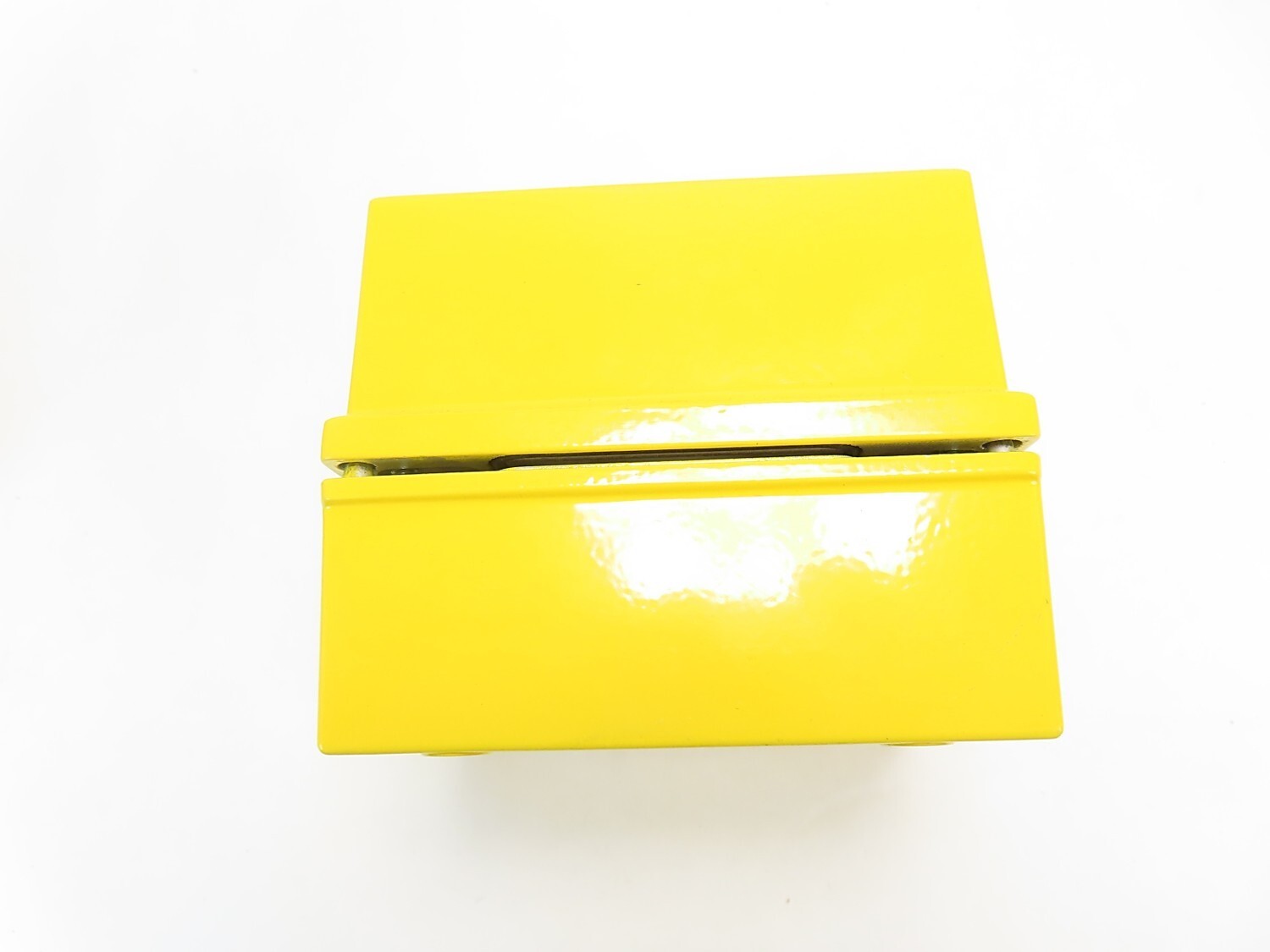 Sprecher + Schuh D7-1MYP Yellow Metal Enclosure Type 4,13 1 Hole NEW IN BOX