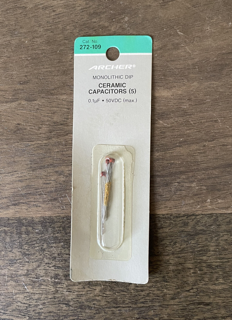 Radio Shack Archer 272-109 5-pack Monolithic Dip Ceramic Capacitors Vintage NOS