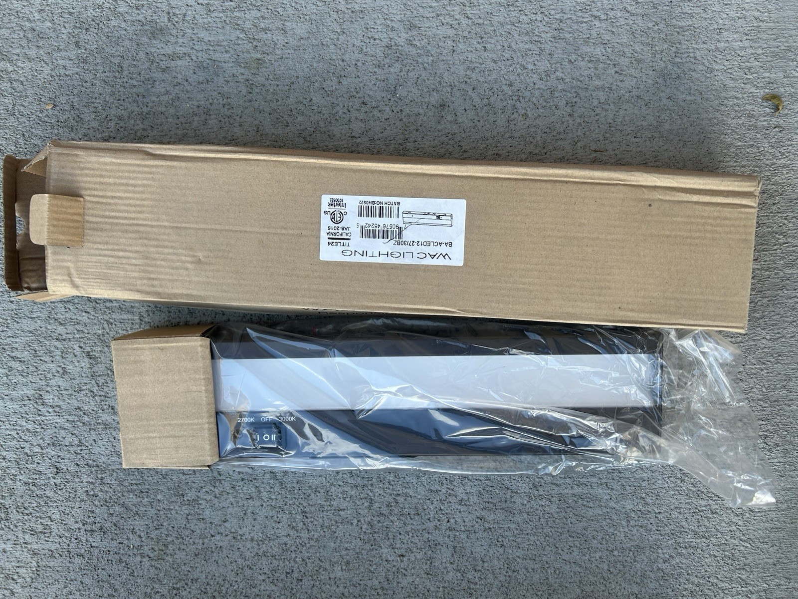 Lot Of 3 PCS WAC Lighting 12” LED Lights with 27K/300K Bronze BA-ACLED12-27/30BZ