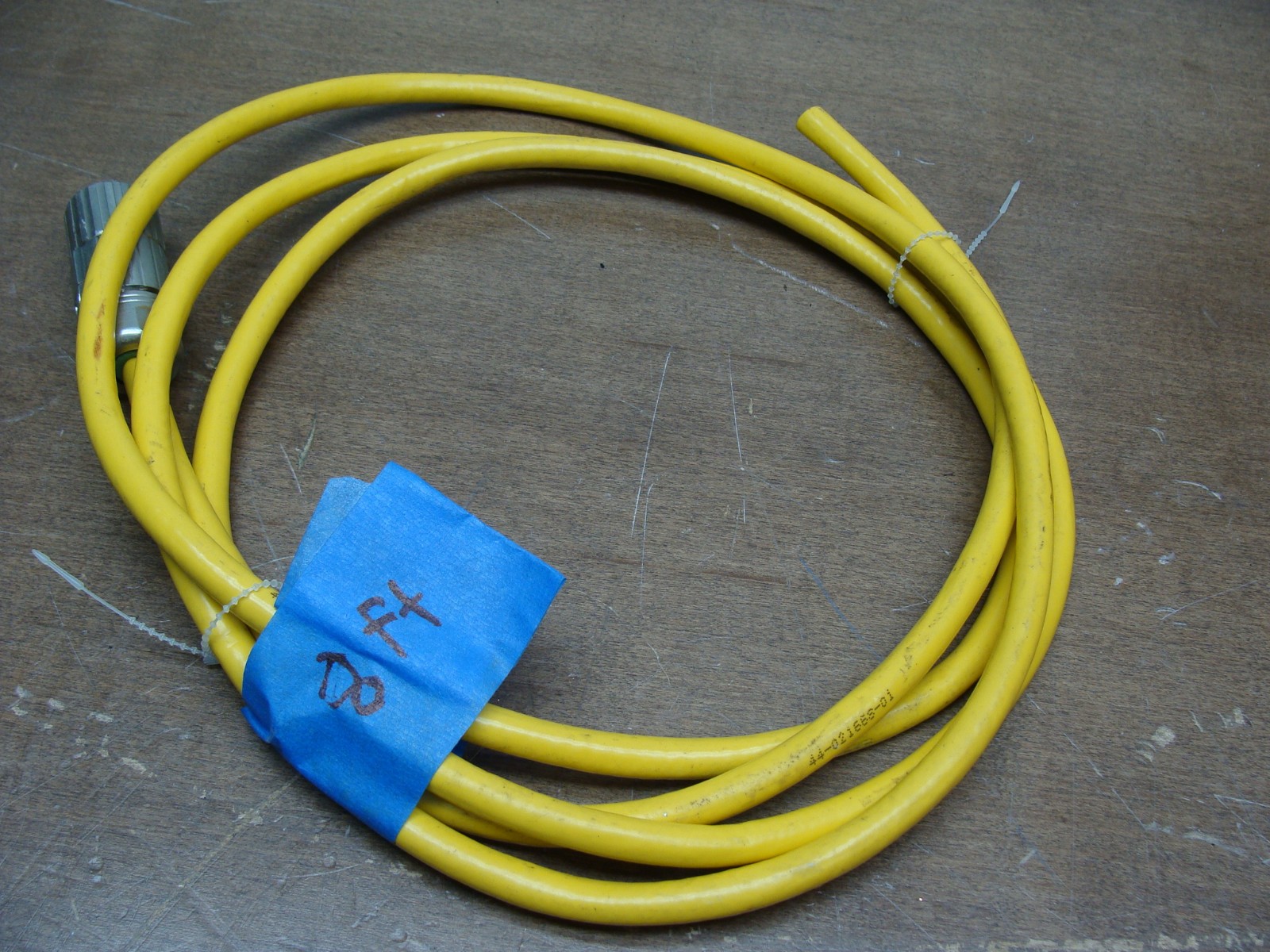 PARKER SHIELDED SERVO POWER CABLE 71-025010 44-021668-01 8FT W/17-PIN CONNECTOR