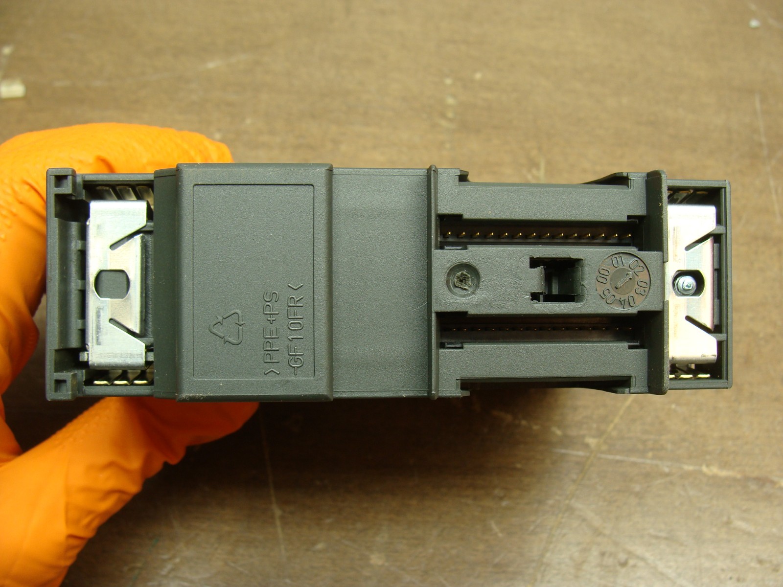 SIEMENS SIMATIC S7-300 ANALOG INPUT MODULE SM331 6ES7 331-7KF02-0AB0