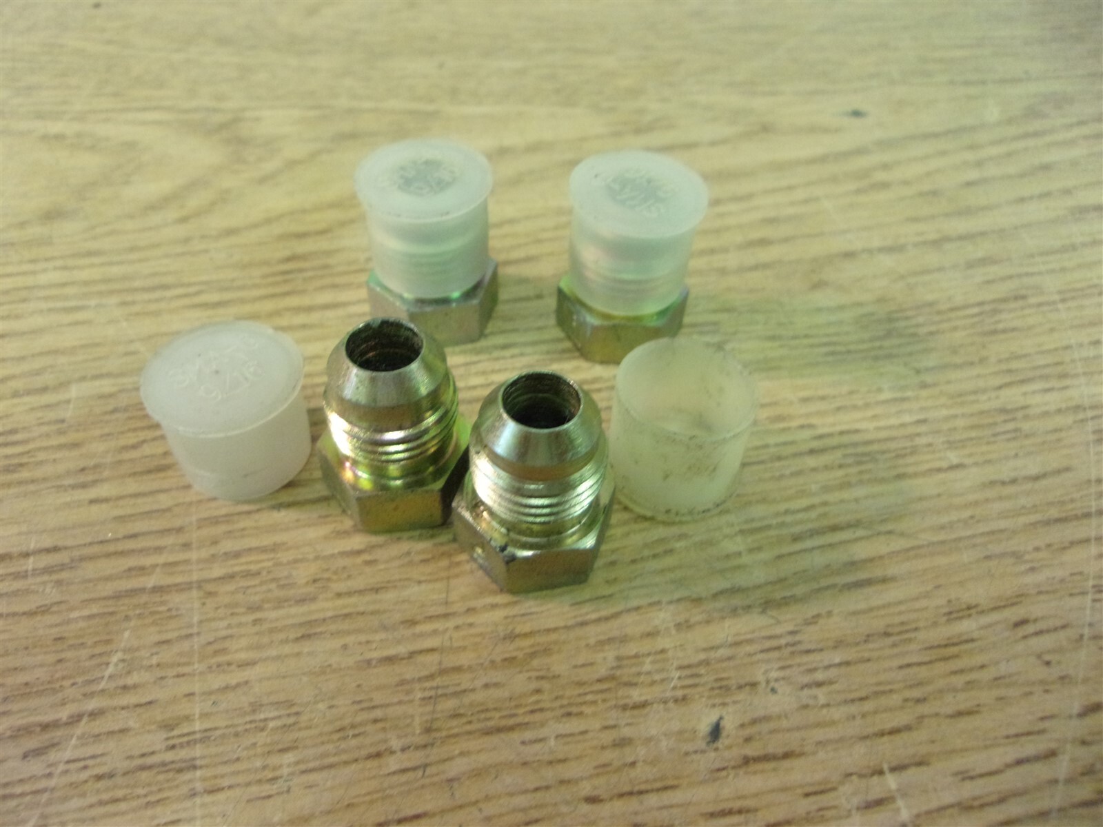 NEW Brass Flare Plug 9/16″ SMA-6, Lot of 4 *FREE SHIPPING*