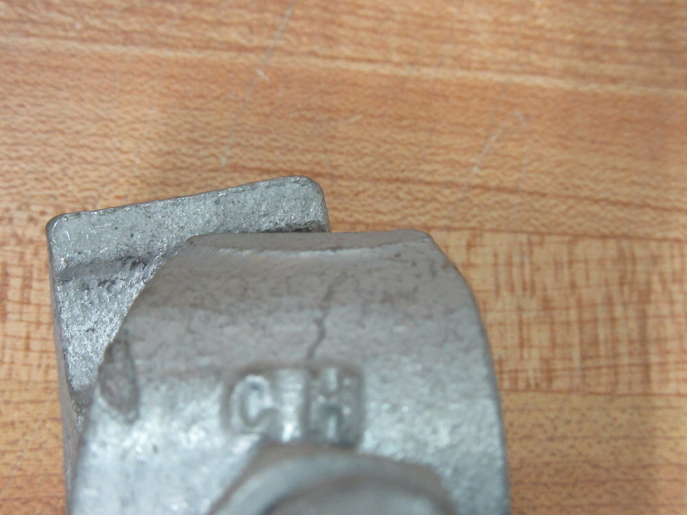 Crouse & Hinds PARC150HD 1-1/2″ Conduit Clamp (Pack of 5)