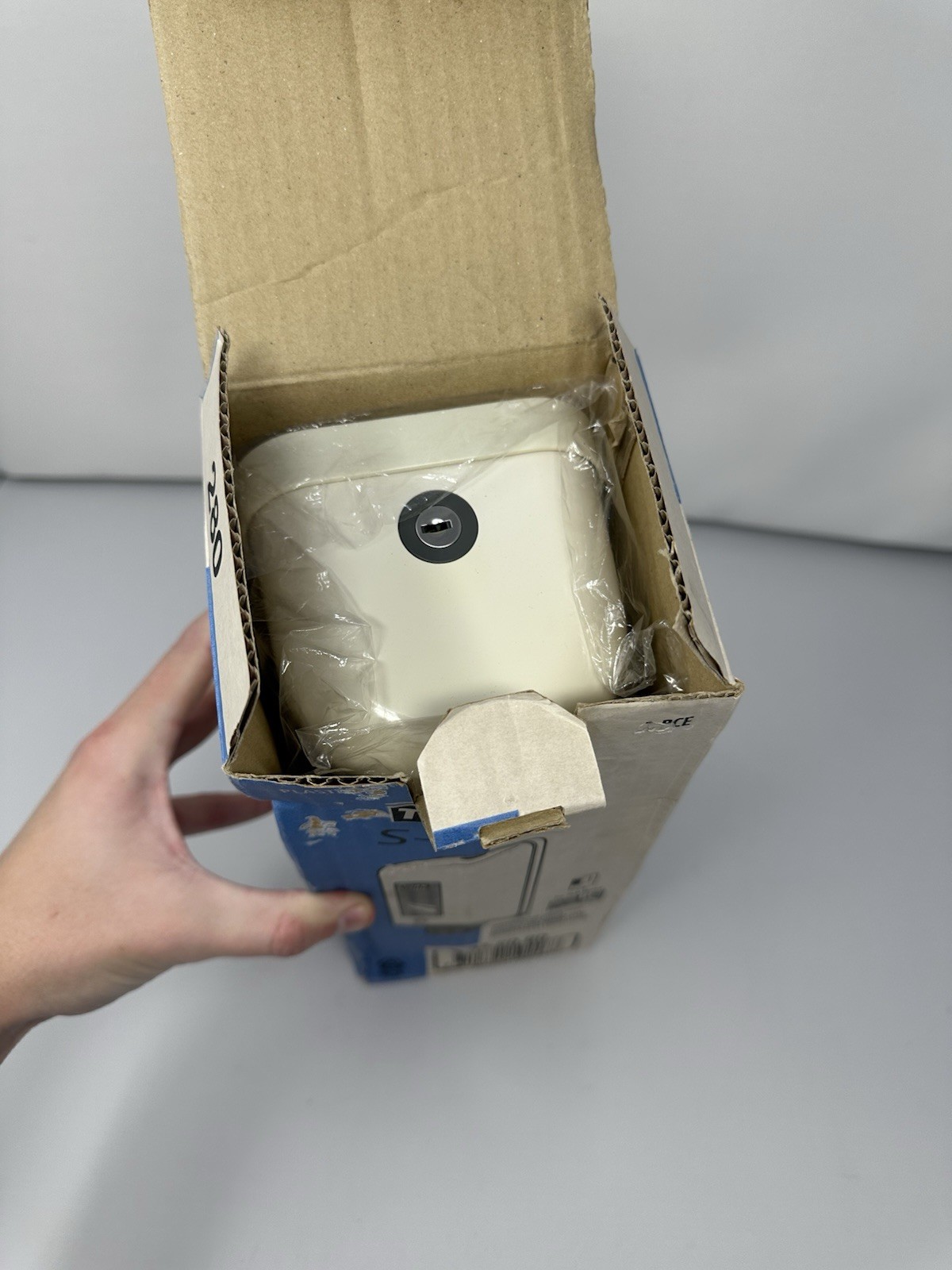 NEW Tork S-Box 35.20.80 Liquid Soap Dispenser *FREE SHIPPING*
