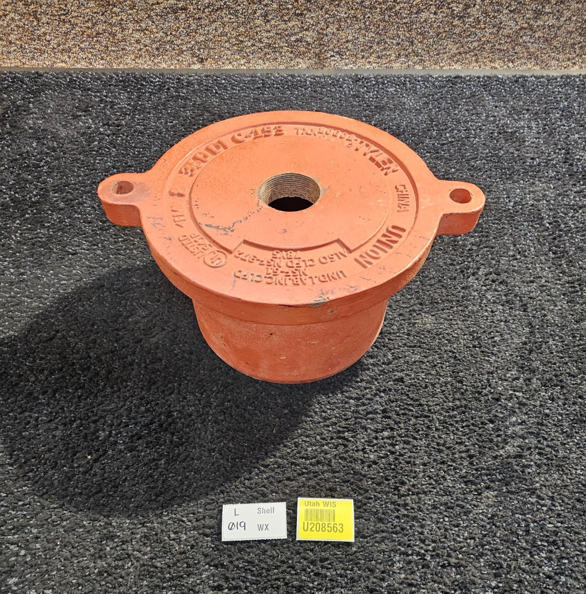 Tyler Union 350 DI C-153 TXX 20G02 78Y5 15″ Dia x 6-3/4″ Height Restraint Cap
