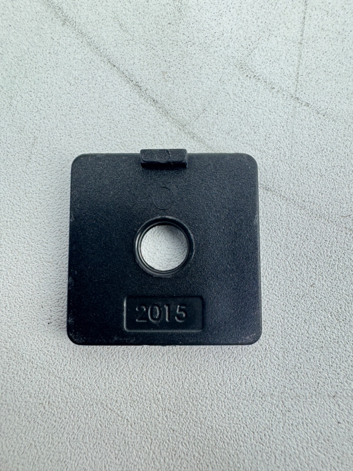 8020.NET 260-248-8030 FLANGE MOUNT END CAP *LOT OF 11 w/ PUSH IN FASTENERS*