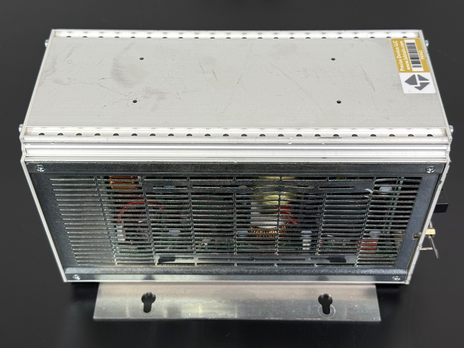 Pfeiffer Vacuum TPS 600 Turbo Pump Power Supply Controller PM041815AT