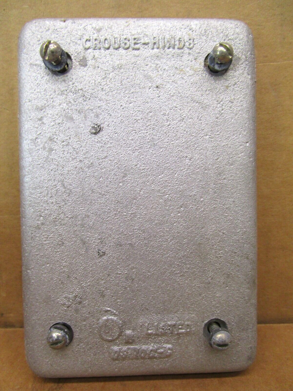 Crouse-Hinds DS 100G Outlet Box Covers Box of 10 Pieces 51297LR