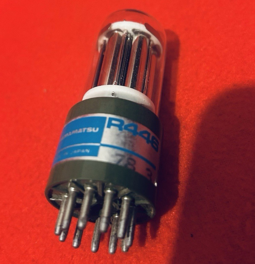 HAMAMATSU PHOTOMULTIPLIER TUBE 78.3 R446