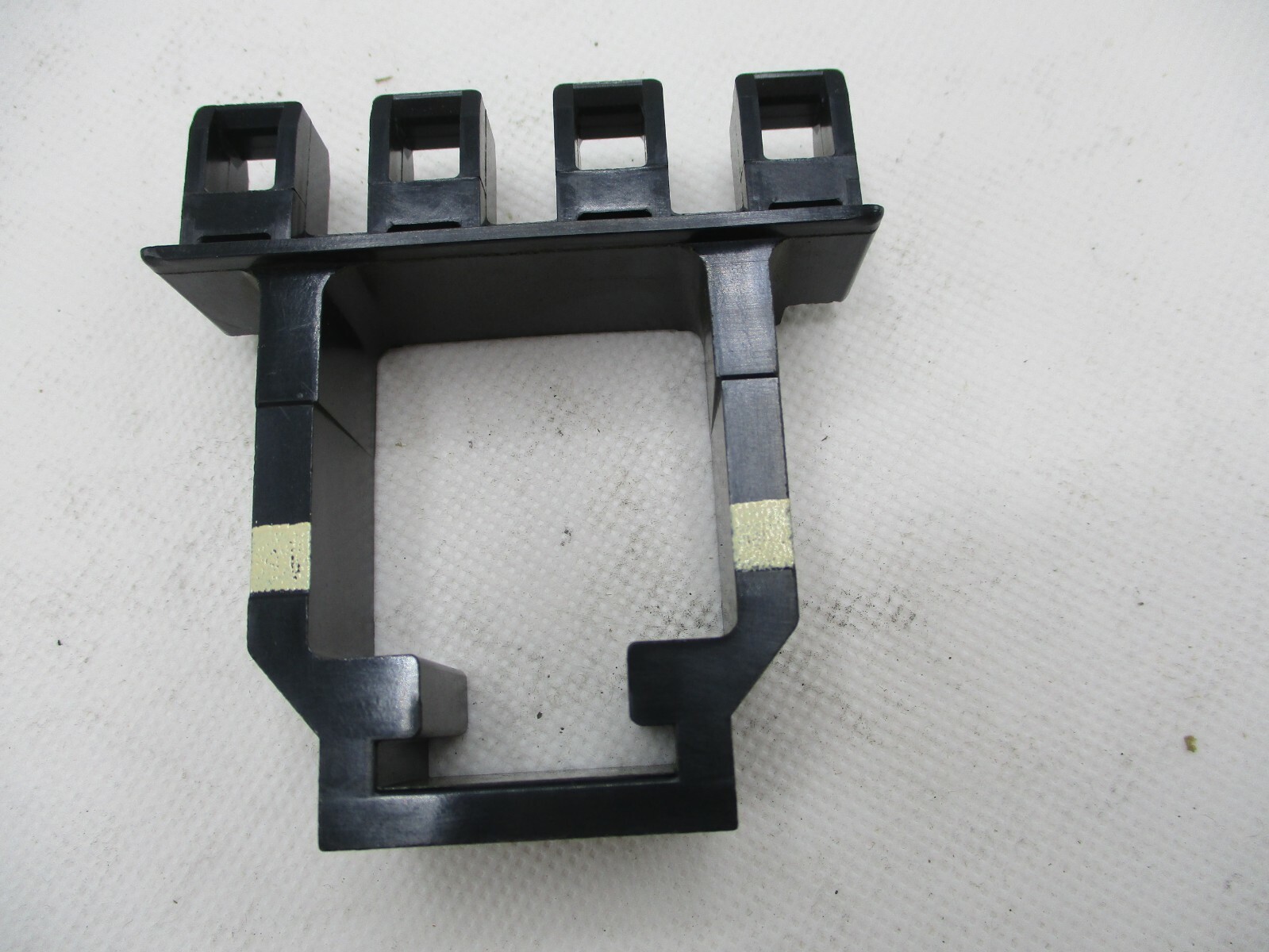 NEW OLD STOCK ALLEN-BRADLEY F-20226 4 POLE CONTACT SUPPORT CROSS BAR SIZE 0