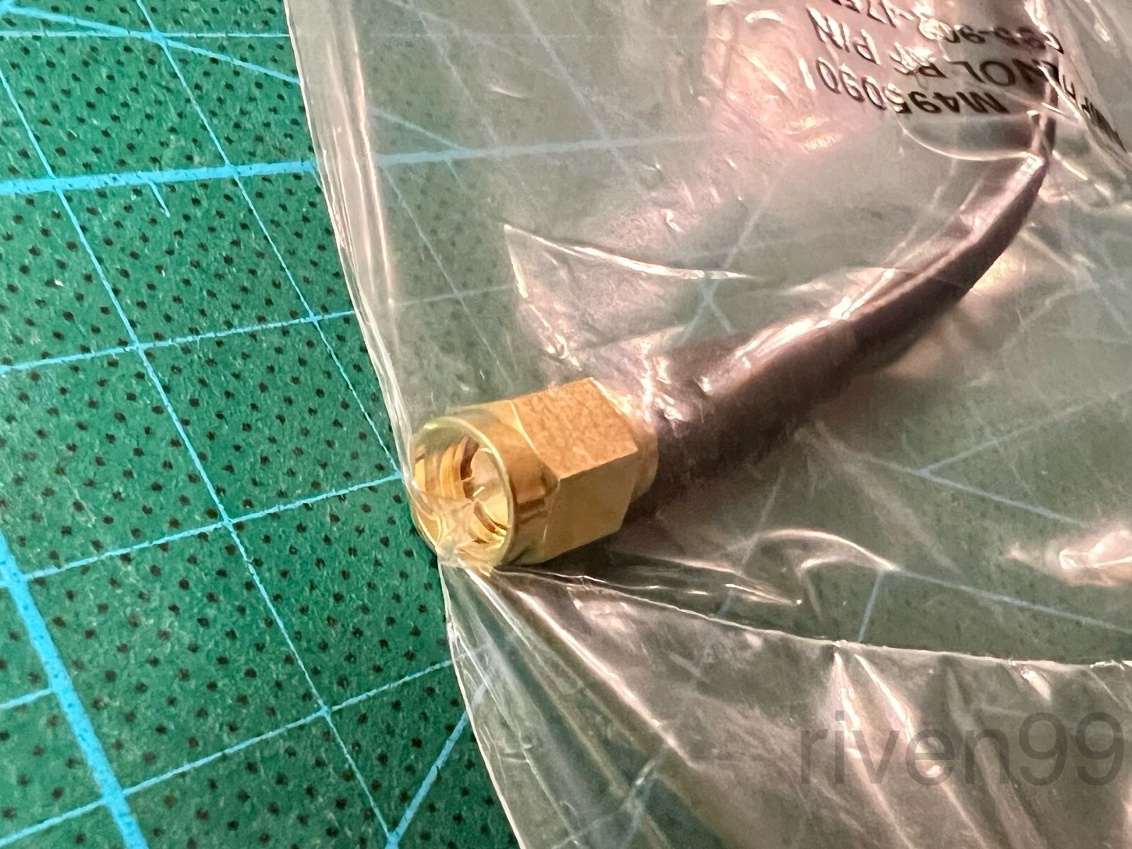 Amphenol RF LMR-195 6GHz Coaxial Cable SMA Male Plug to Male, 0.25m (9.84in)
