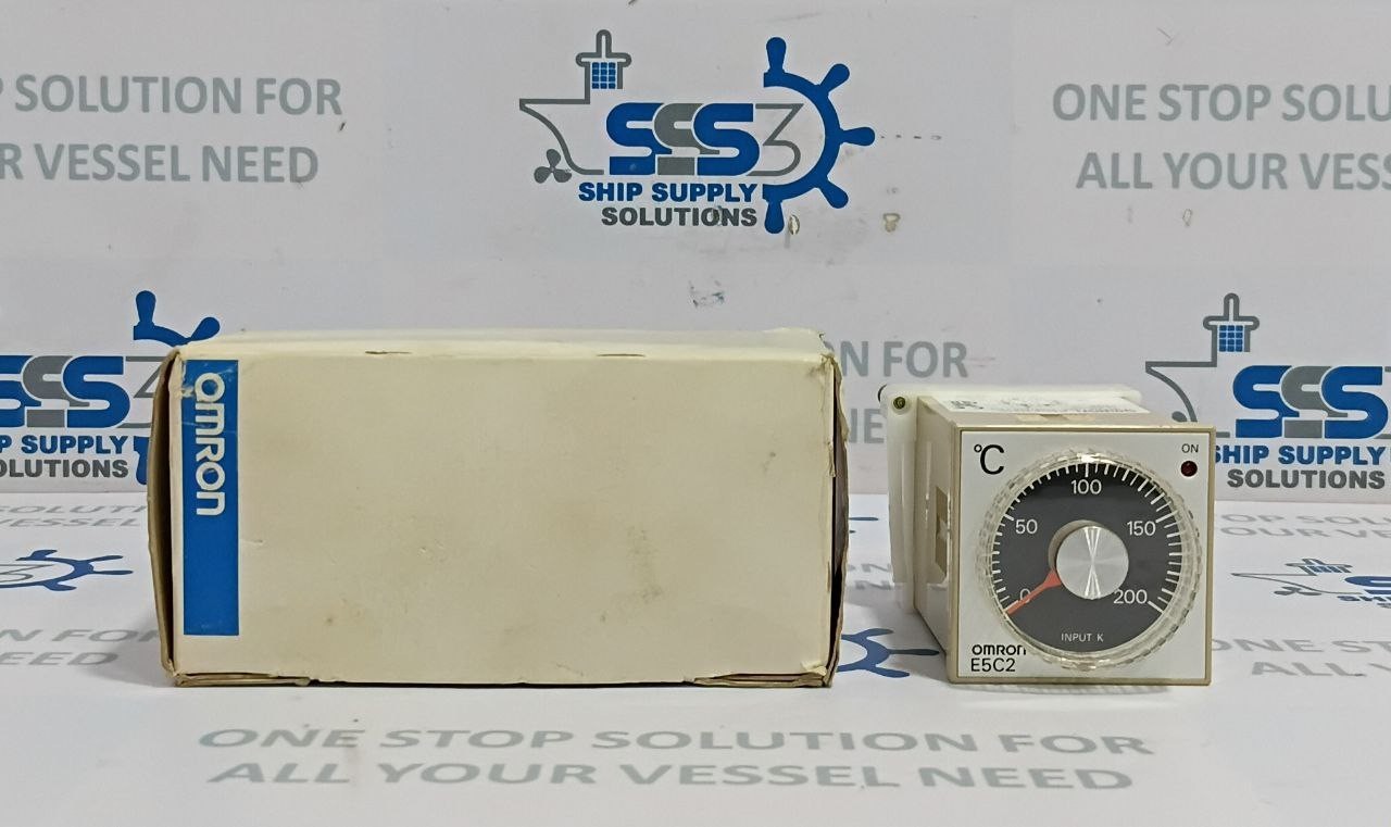 Omron E5C2-R20K Temperature Controller 0 to 200°C Volt 100/110/120V AC