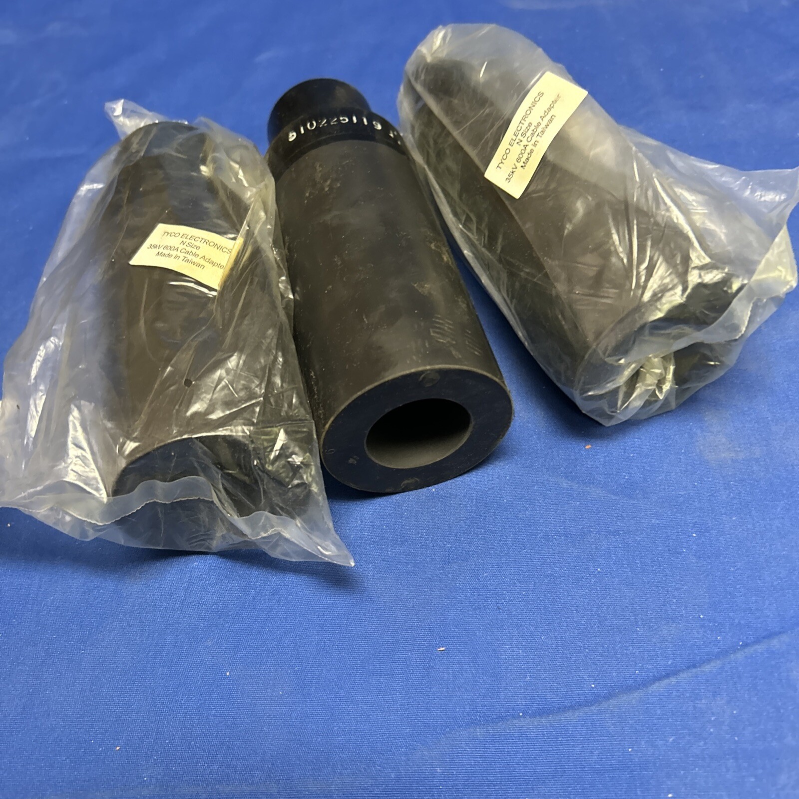 New set of 3 TE Connectivity 35 kV 600A Cable Adapter 35KV 600A N 1.485-1.595