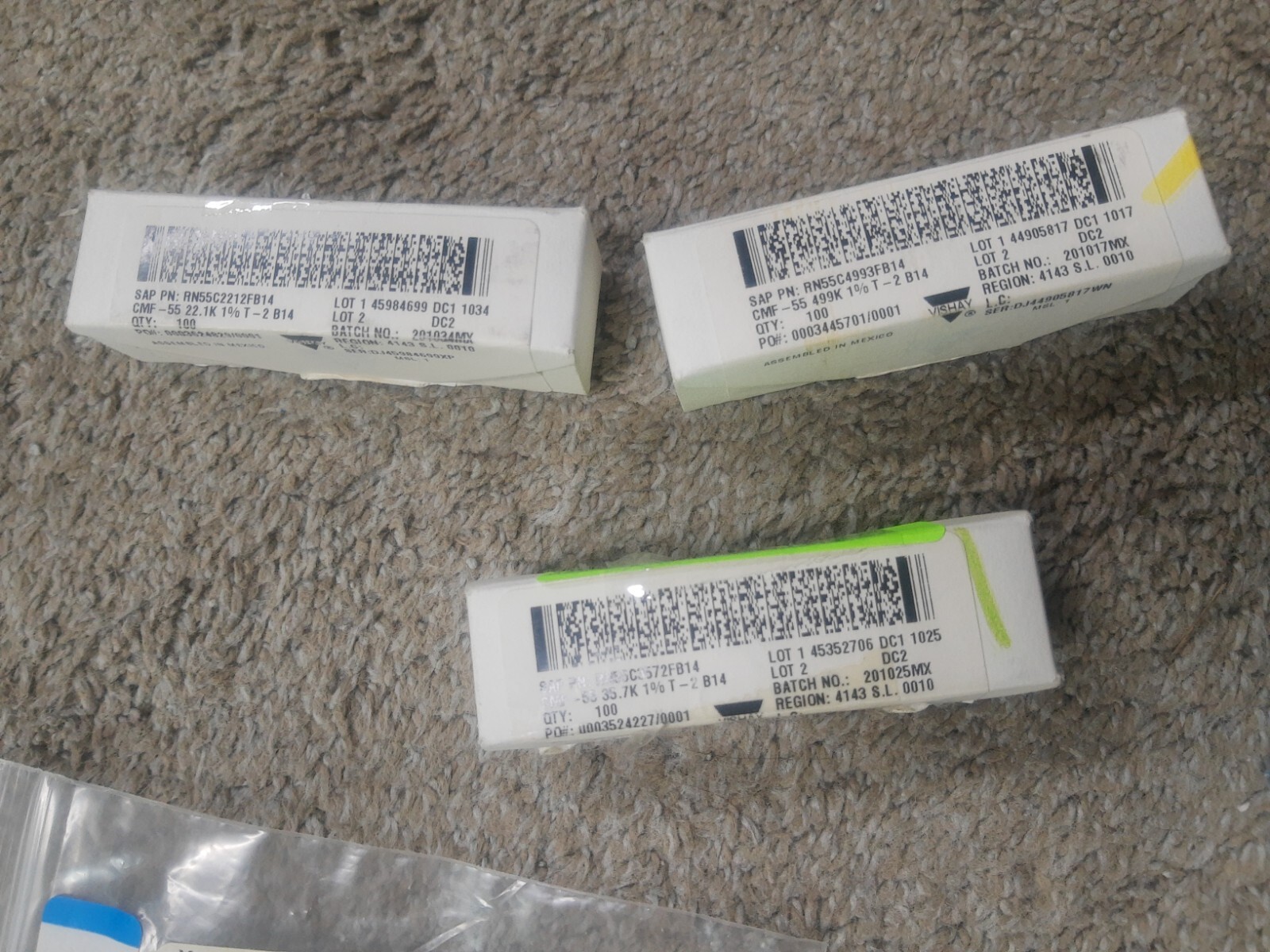 NEW HUGE LOT Vishay Dale Film Resistors 1% 1/8W # RN55C3572FB14 RN55C4993FB14