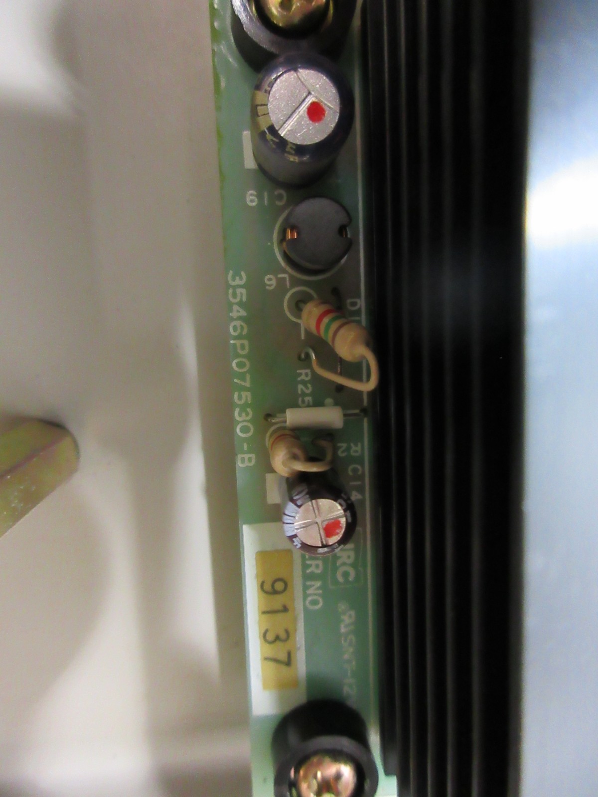 YASKAWA CIMR-VMS2022 YPHT11014-1A AVR000379 YPCT21104-1-0 3546P07530-B DRIVE