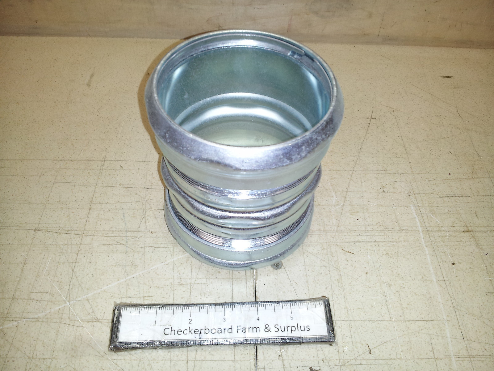 NOS Steel City TK1110A EMT 4″ Conduit Coupling Compression Fitting