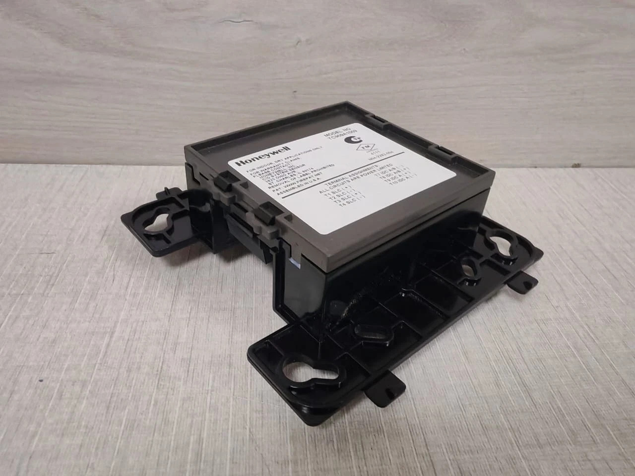 Honeywell TC909A1009 Monitor Module with Eclipse Technology New Unit