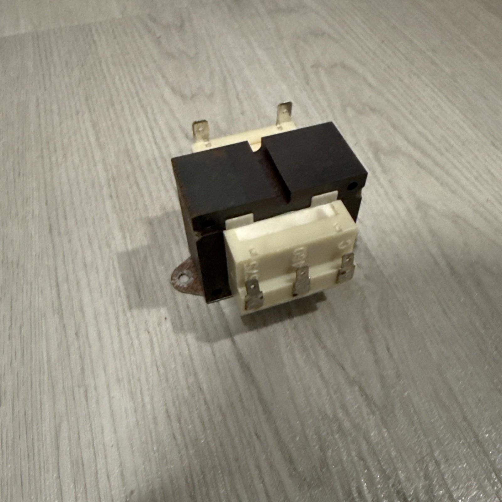 Trane TRR00574 460/575V 50VA Transformer