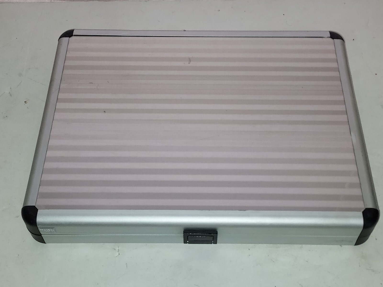 Freudenberg Sealing Technologies Seal Kit in Metal Case