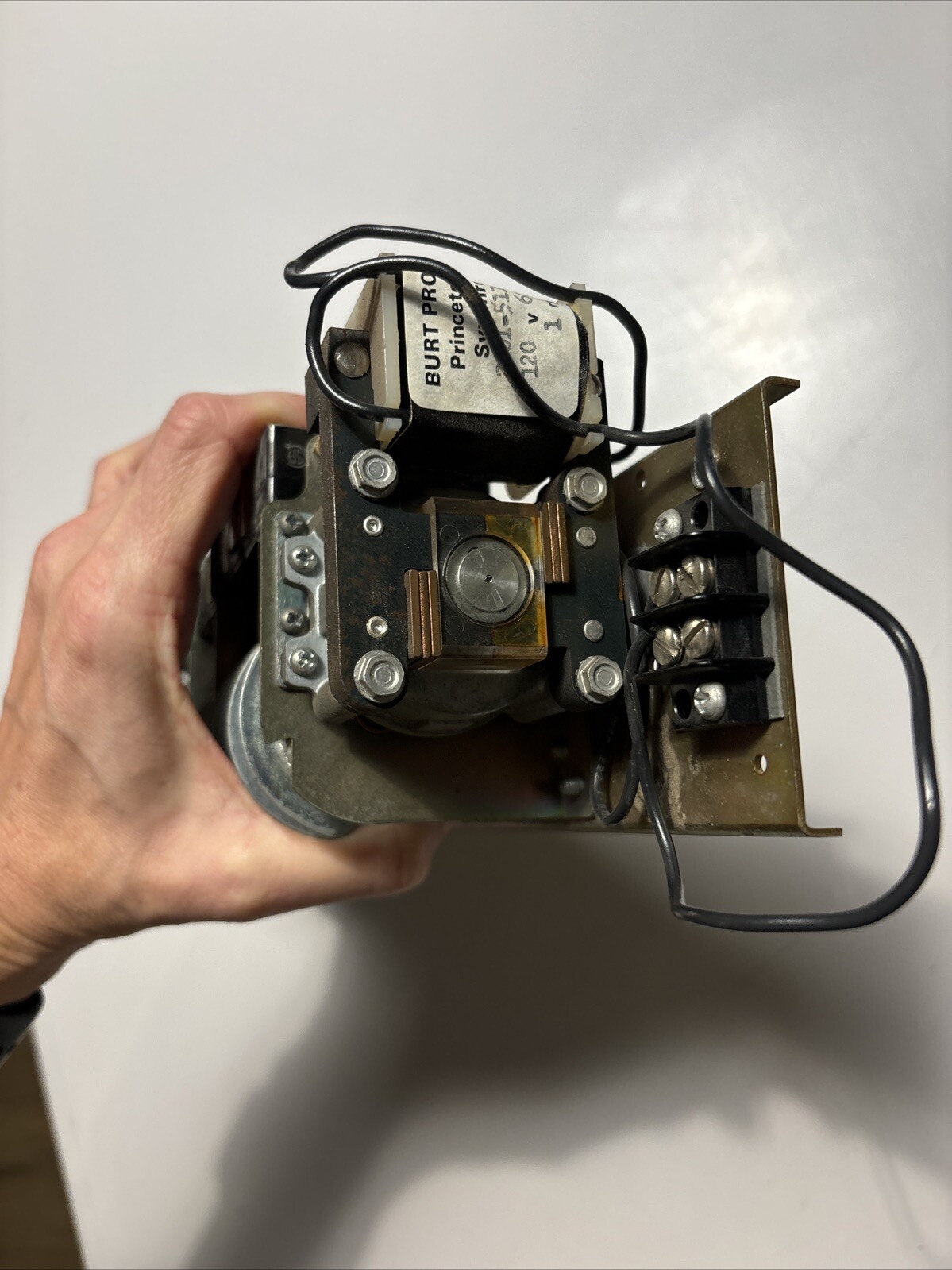 DANAHER CONTROLS MP12A621 / MP12A621 Good Used Condition, Tested!