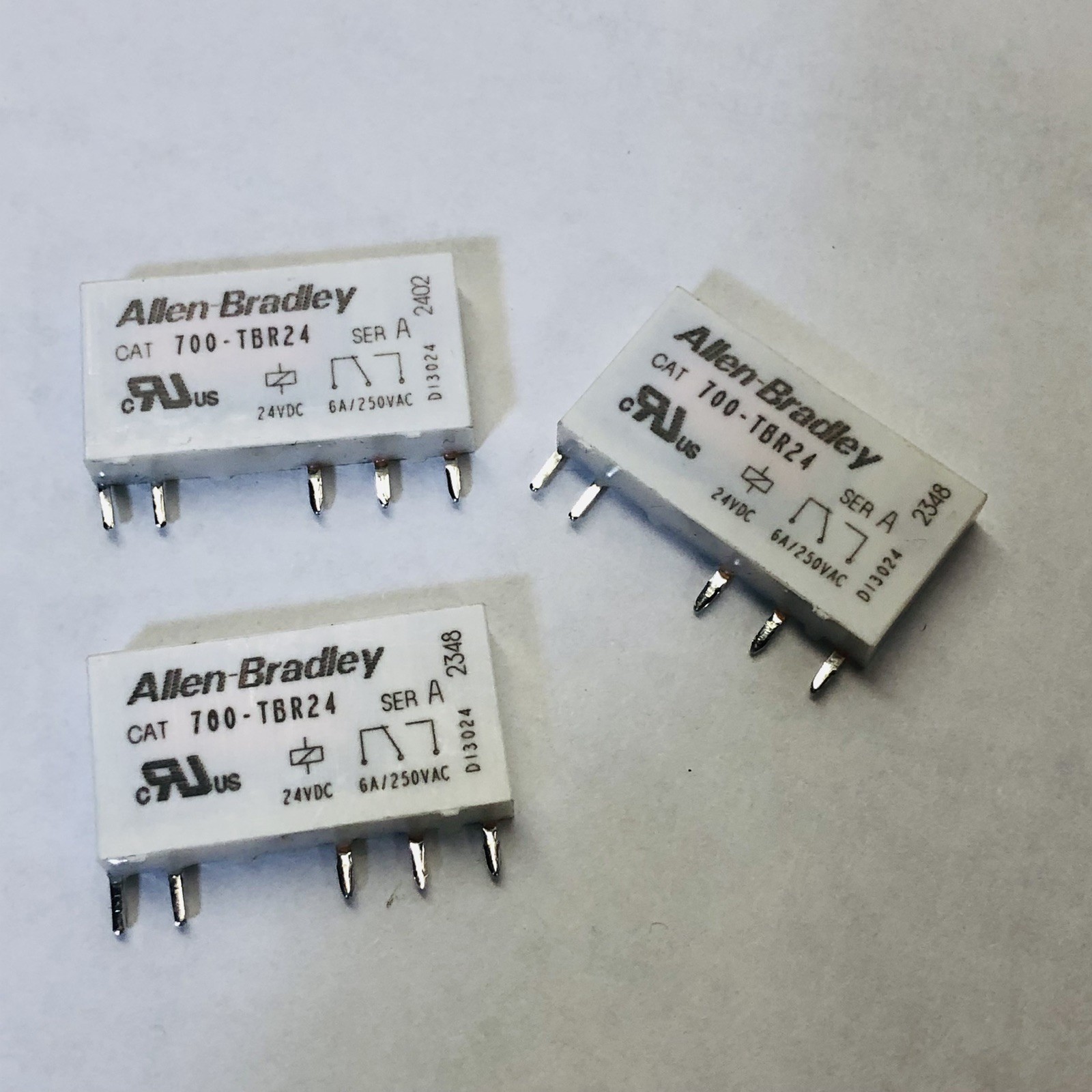 (LOT OF 3) ALLEN-BRADLEY 24V SOLID STATE RELAYS 700-TBR24
