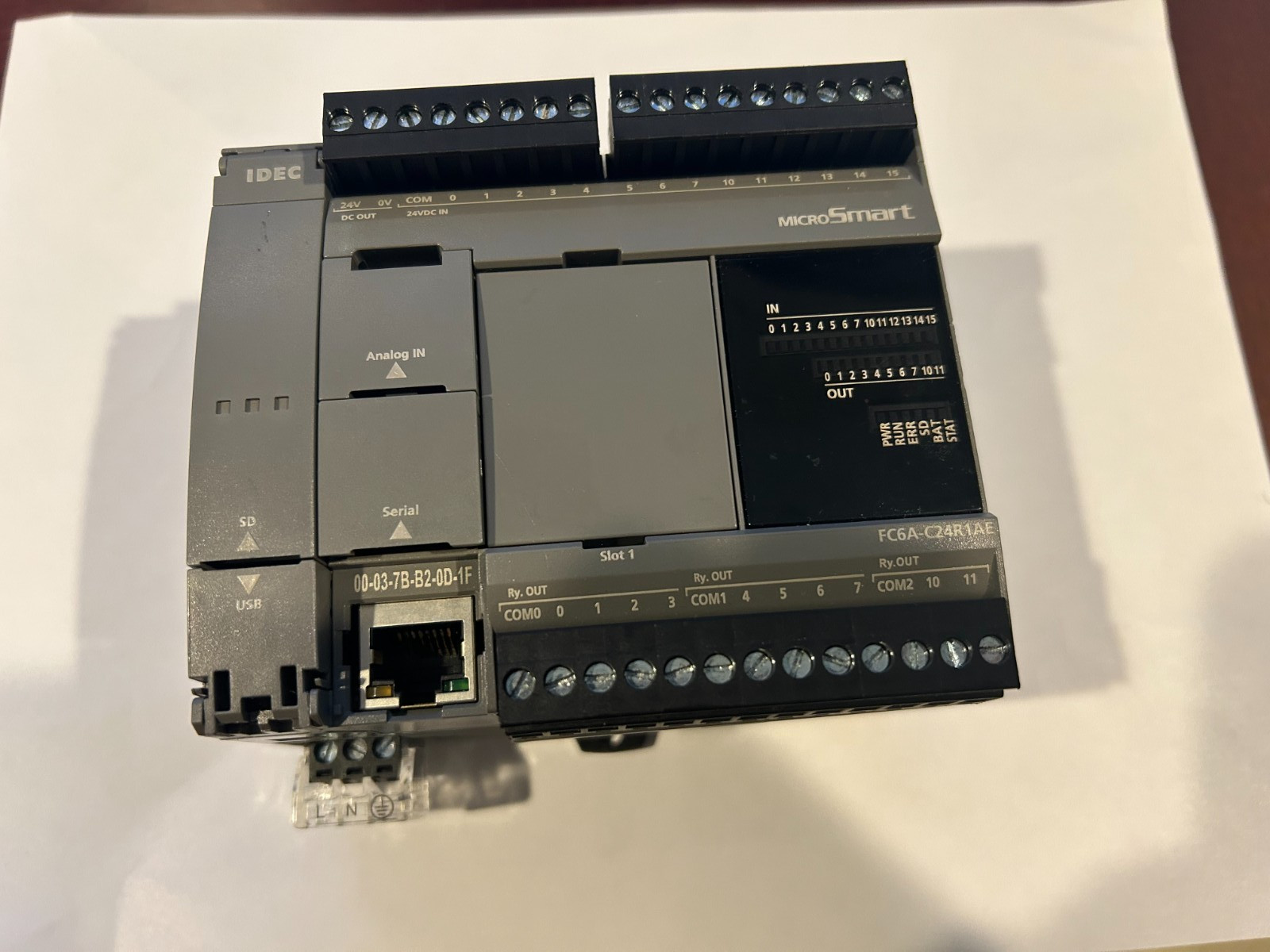 Pre-Owned IDEC model “FC6A-C24R1AE” ; 24IO MicroSmart PLC