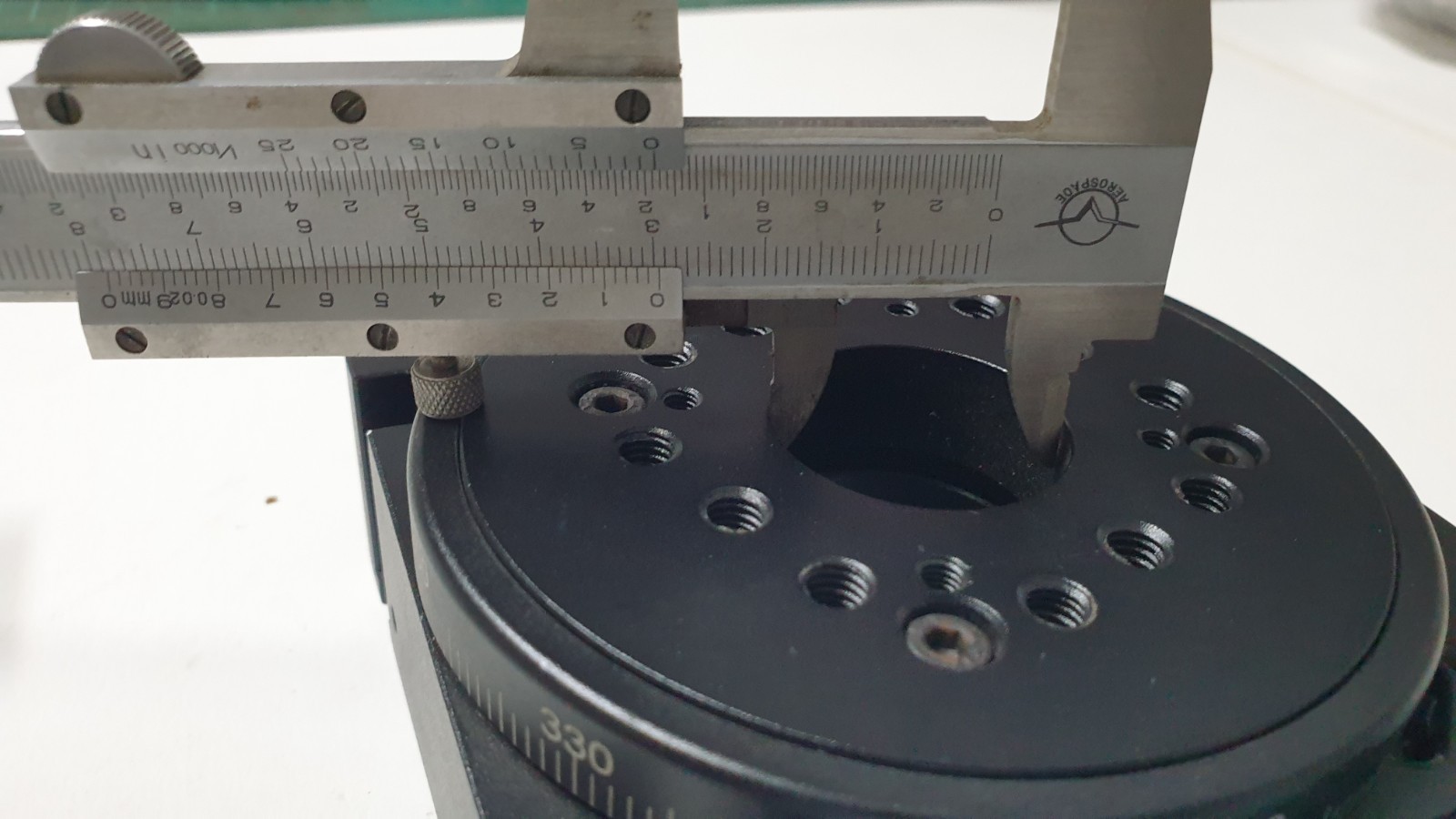 Novanta IMS MDrive 17 Plus MDI1PRL17A4 Motor w/ Rotary Stage Assembly