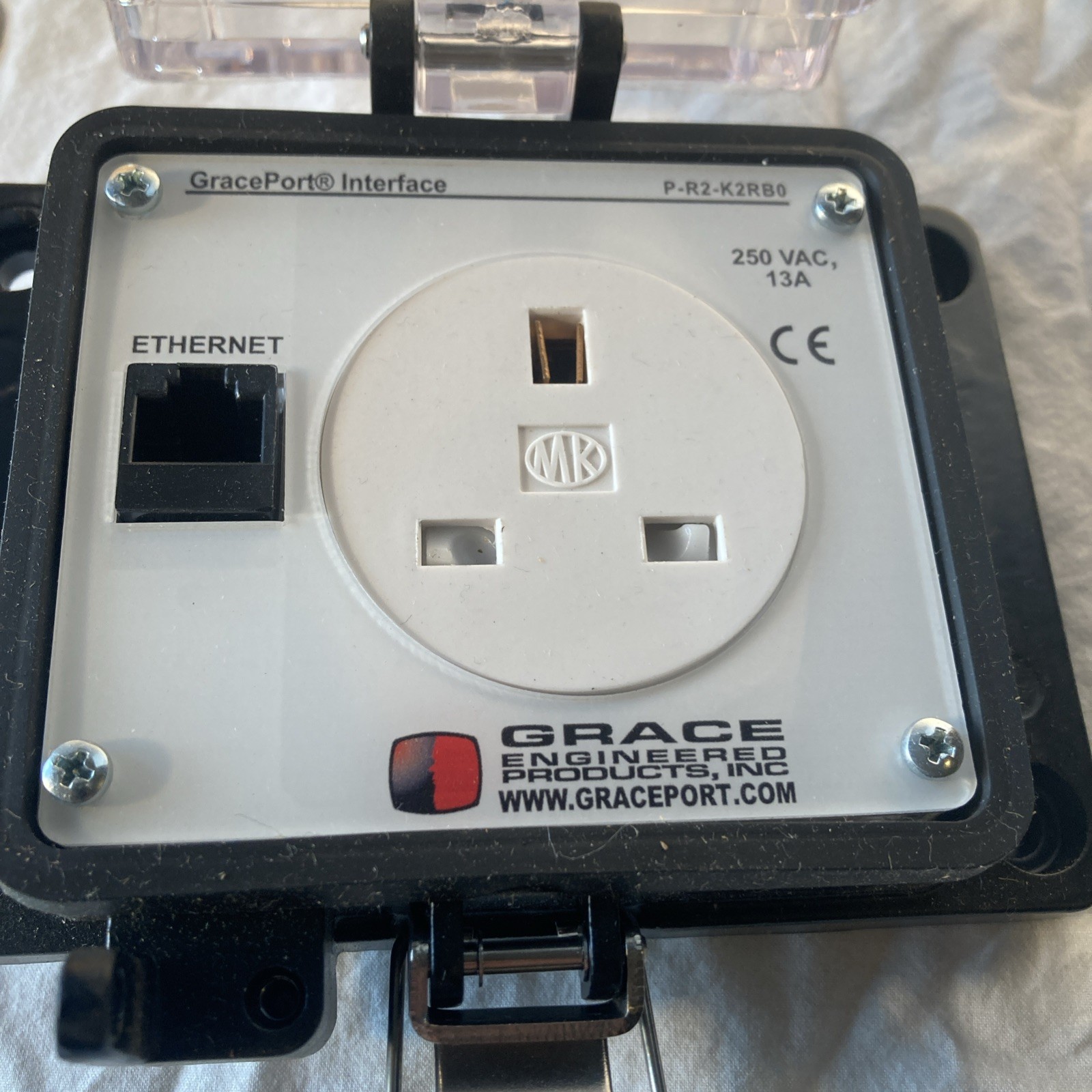 NEW GRACE P-R2-K2RB0 N4X ETHERNET F/F BULKHEAD BRITISH OUTLET