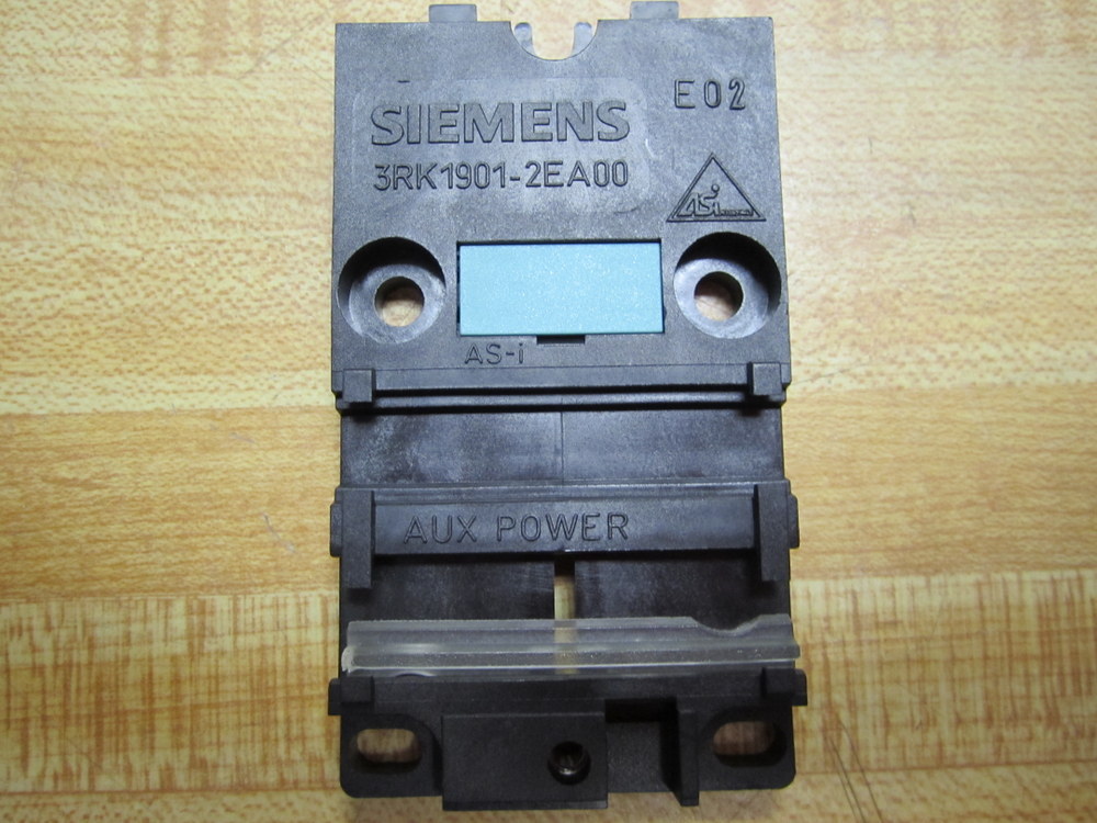 Siemens 3RK1-901-2EA00 Mounting Plate 3RK19012EA00 (Pack of 12)