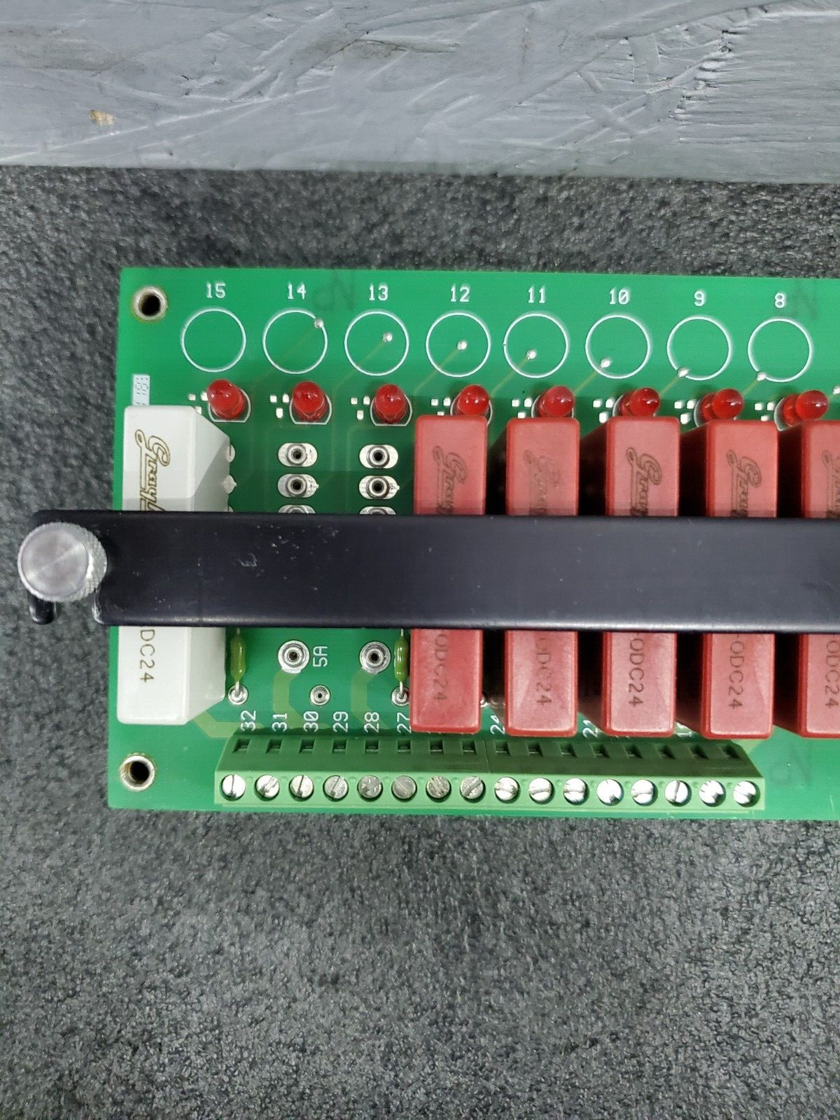 GRAYHILL 70MRCK16-HL I/O MODULE RACK, w/ Modules 70M-ODC24, OAC24, IDC24