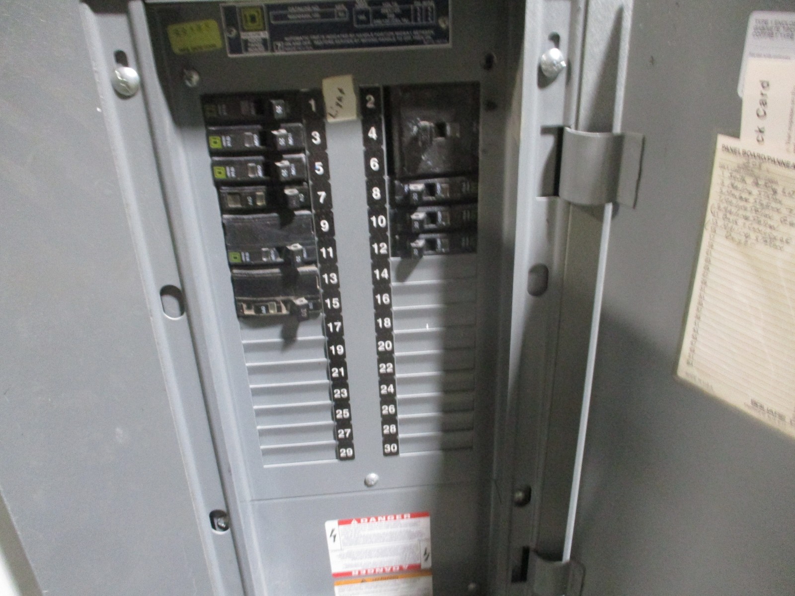 Square D Main Lug Circuit Breaker Panel NQOD430L100 208Y/120V 100A 3Ph 4W Used