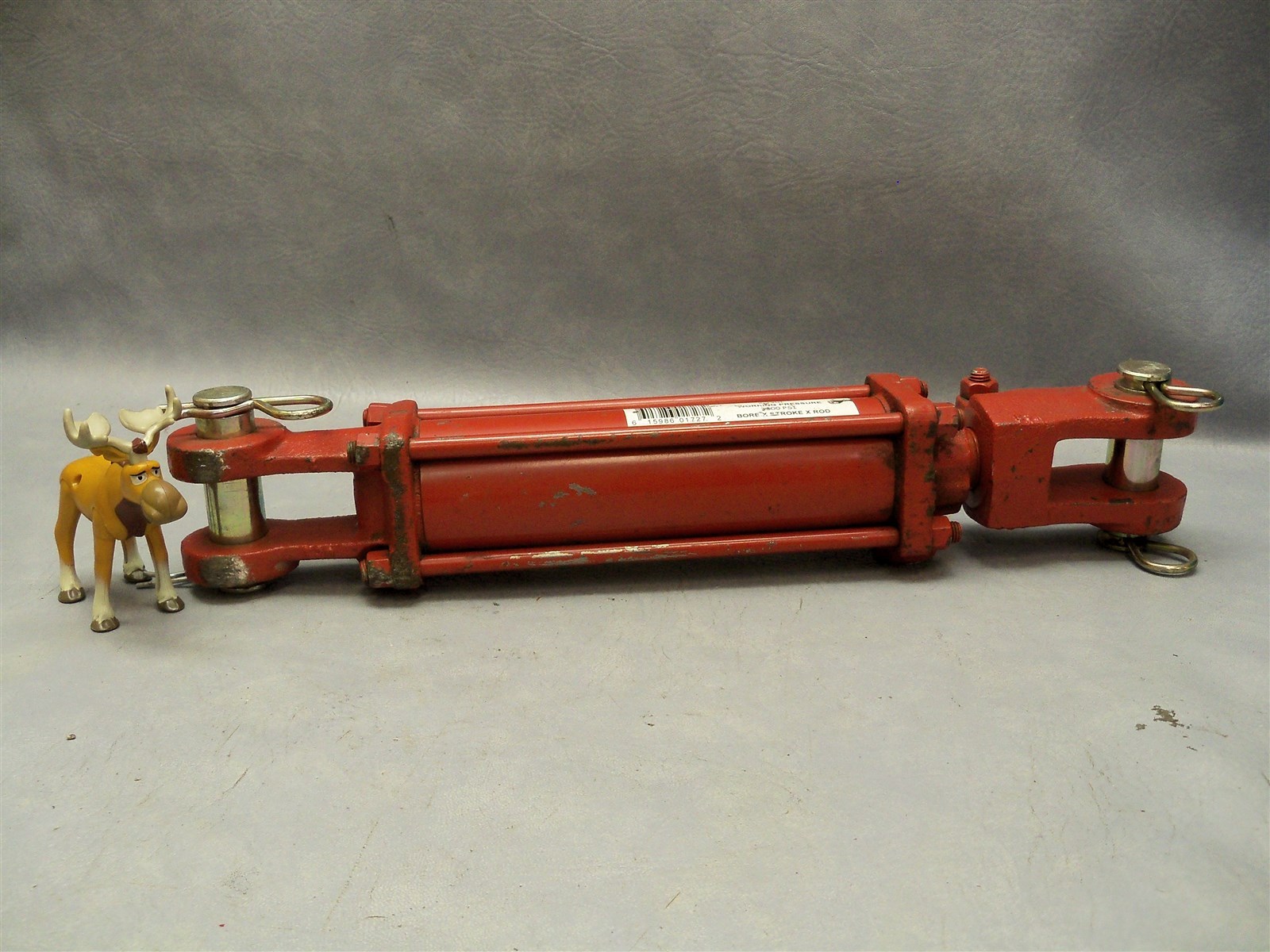 Chief 2″ Bore x 6″ Stroke 3000 Psi Hydraulic Cylinder Tie Rod