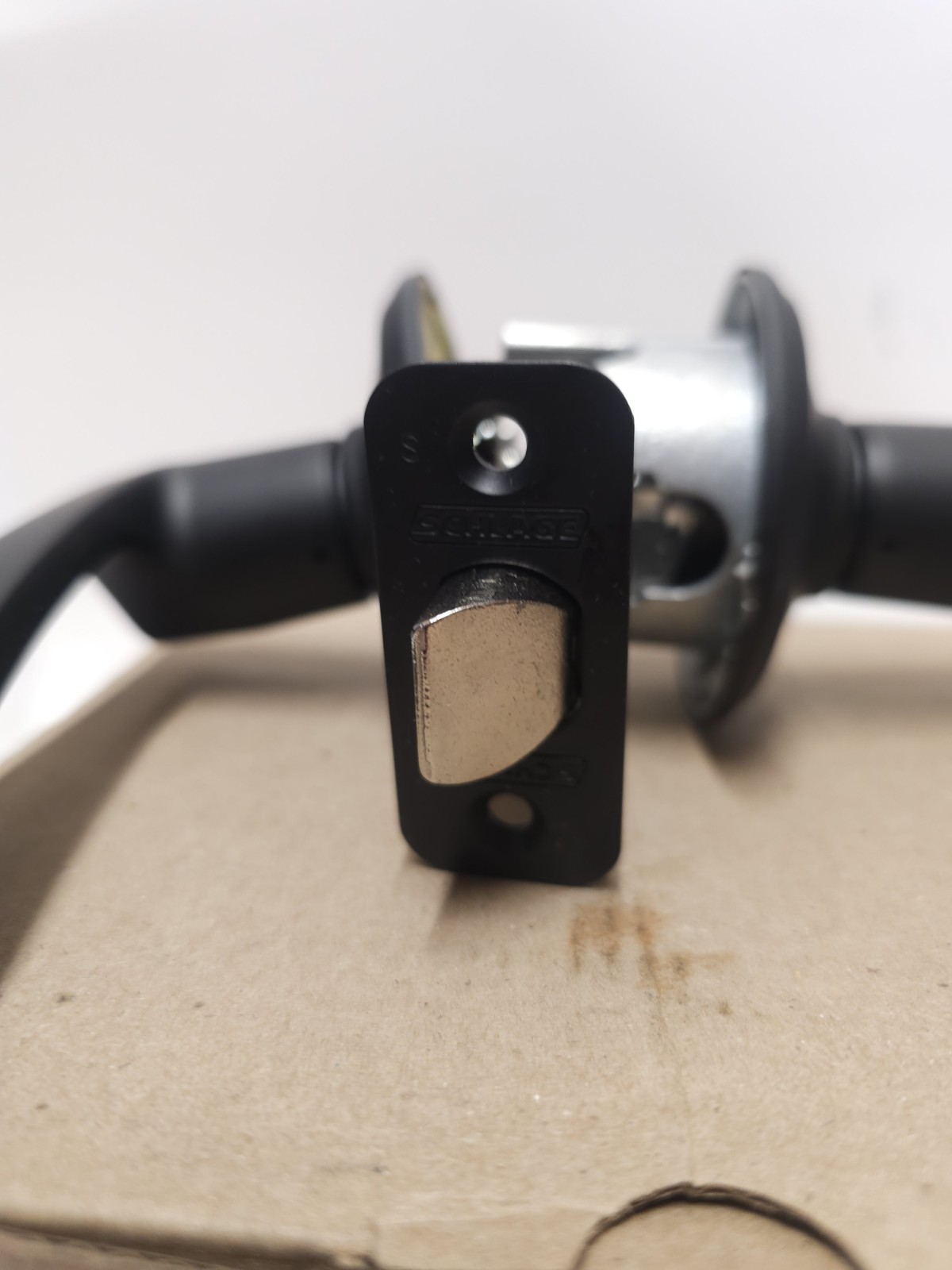 Schlage F10MER622 Hall & Closet Door Lever Set Matte Black NEW 1 3/4 DR