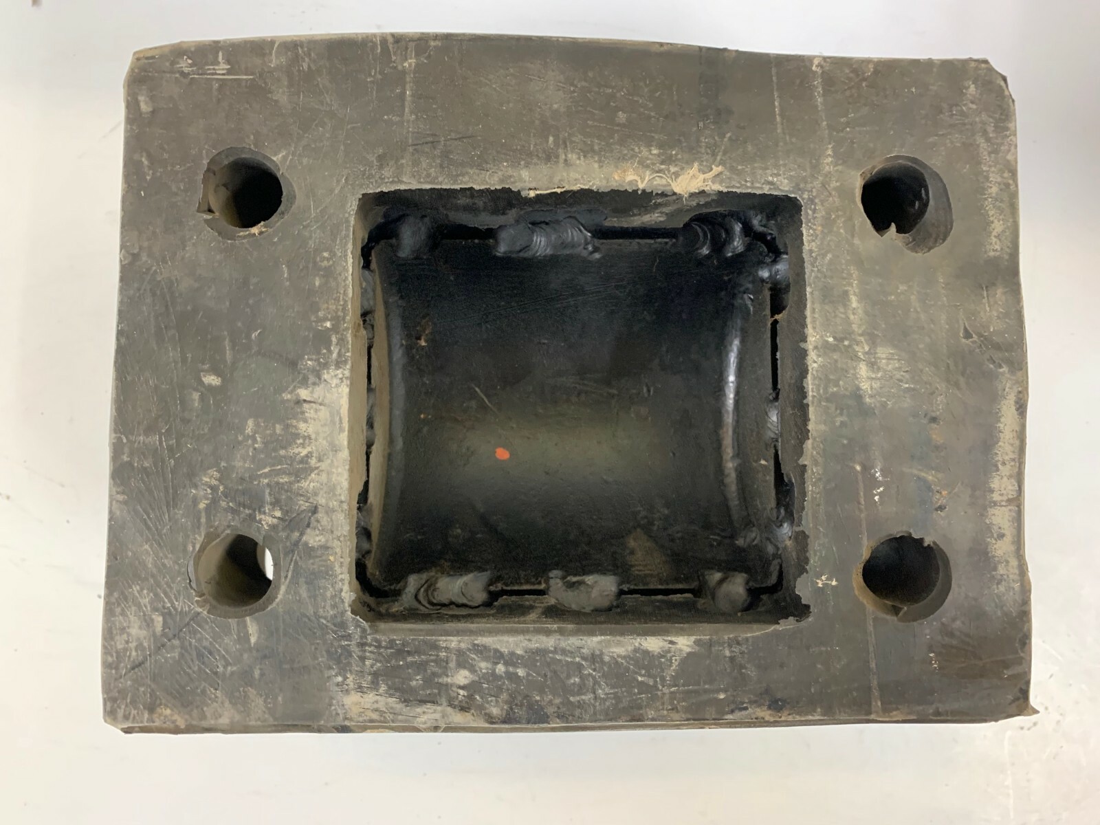 MCMASTER SKATE CATWALK BUMPER, 21685T16, 7-1/2″ X 5-1/2″ X 3-3/4″