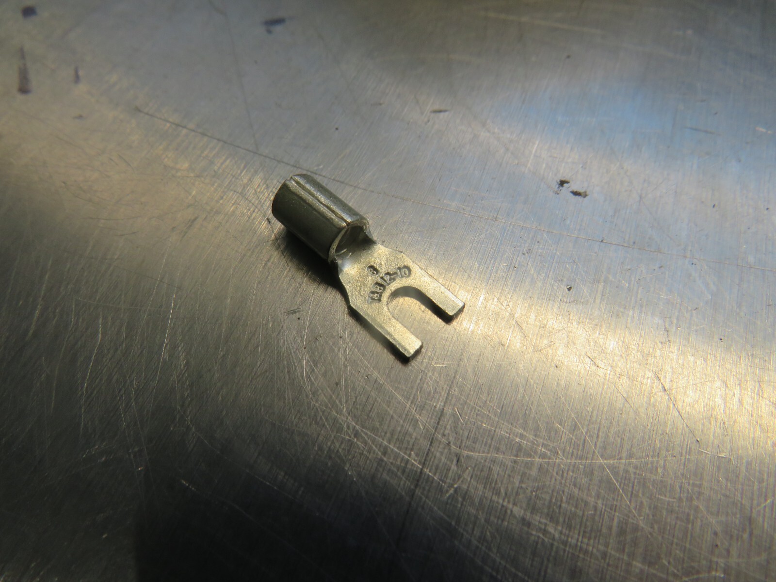 Thomas & Betts Sta-Kon C10-6F Fork Terminals Lot of 100!