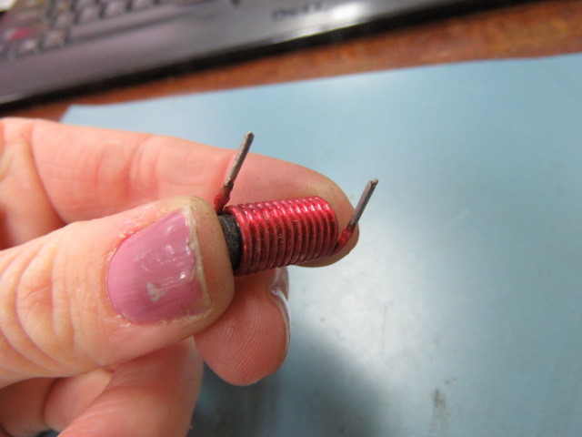 HURRICANE HL-8105/BC Qty of 50 per Lot INDUCTOR 3.0uH IPK=3A Horiz mnt