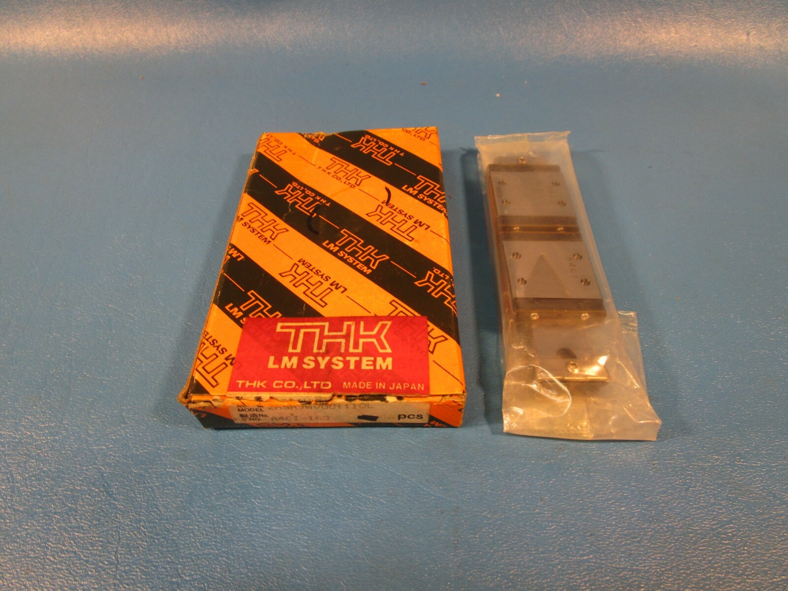 THK, 2RSR9WVUU + 110L, TWO RSR9WV Linear Guide Blocks on a 110mm Rail