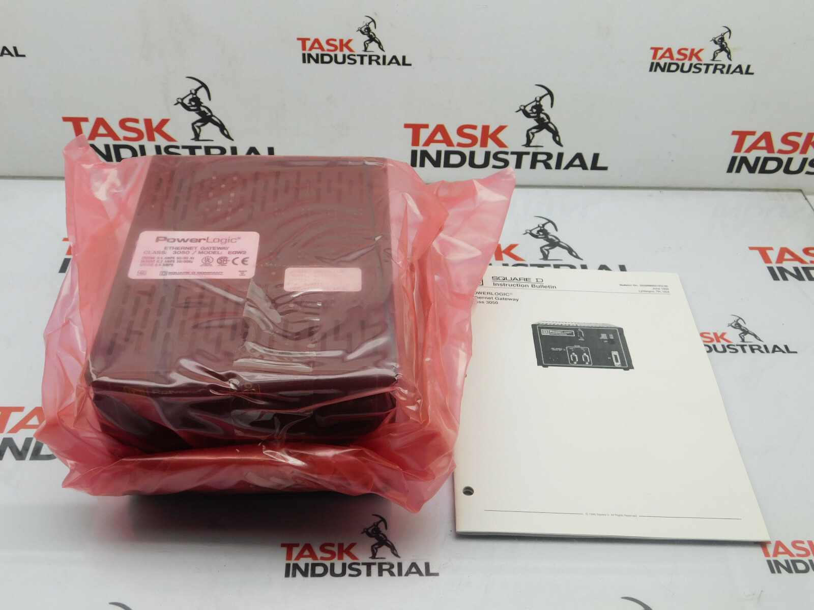 Square D EGW-2 PowerLogic Ethernet Gateway 3050-EGW2 NEW