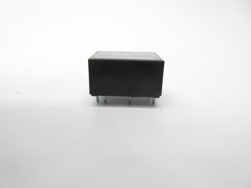 OMRON G3KD-YR2P-1 30VDC 0.2A NSNP