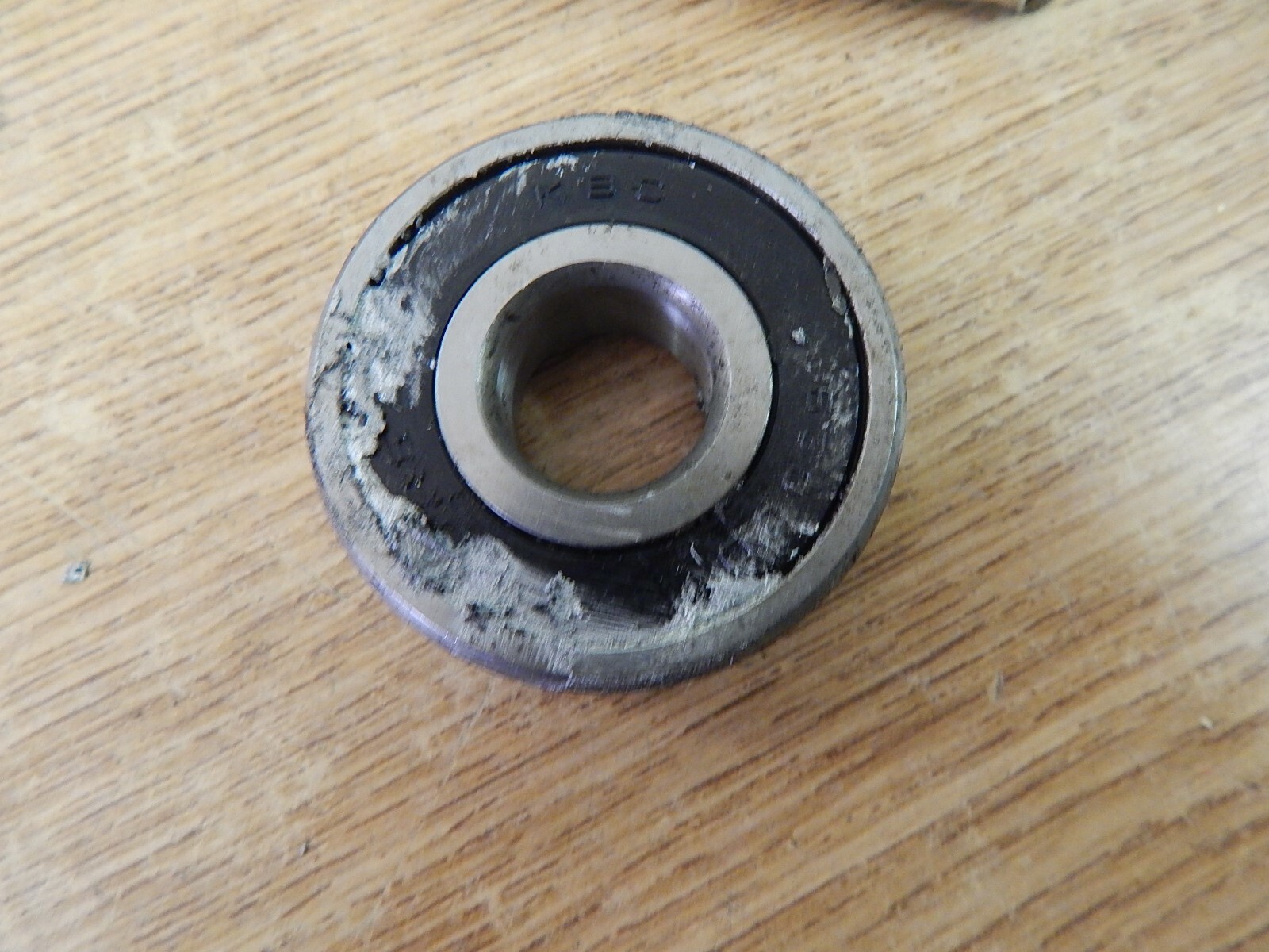 NEW KBC 6303DDC3SRI-2 511 Ball Bearing *FREE SHIPPING*