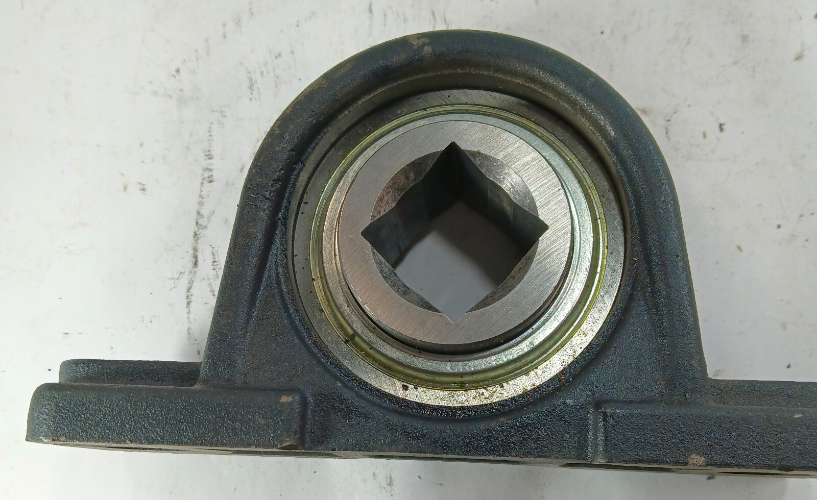 1 NEW TPBD 2 BOLT PILLOW FLANGE W/ W208PPB5 HARROW BEARING NNB ***MAKE OFFER***
